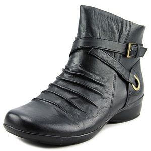 Naturalizer Cycle Black Ankle Boot